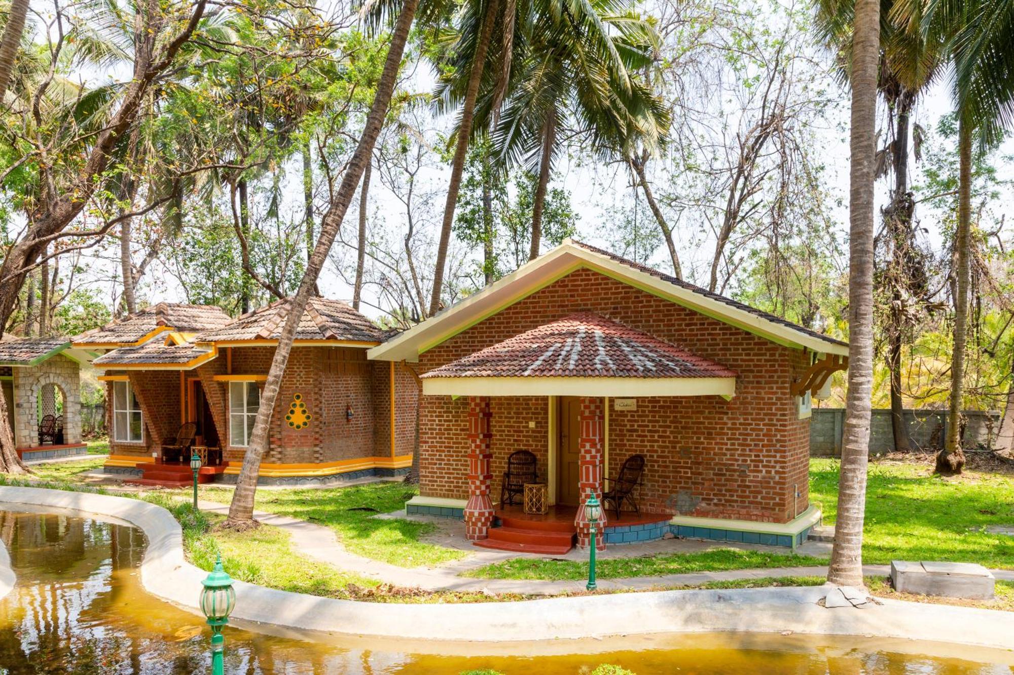 Kairali - The Ayurvedic Healing Village 帕拉克卡德 外观 照片